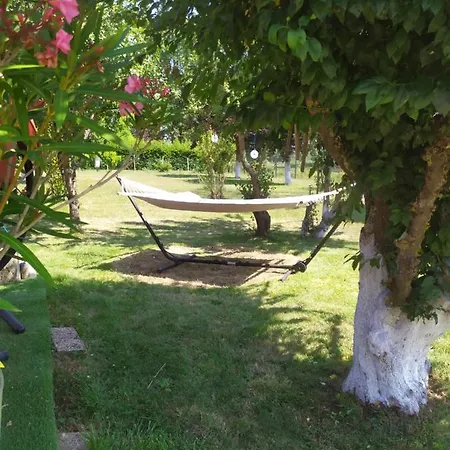 Un Coin De Paradis Bed & Breakfast 3*